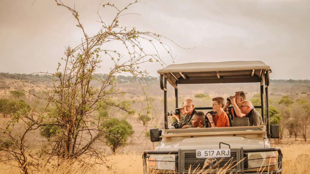 Safari lodge accommodation with scenic views – Uganda Safaris