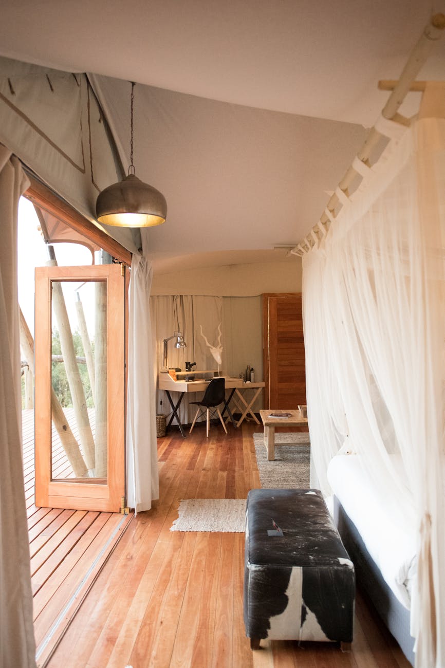 Budget Safari Planning Tips — Budget safari tent camp